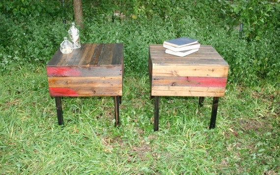 VENTA par de encargo de la madera de noche granero de la tabla en el otoño de rústica