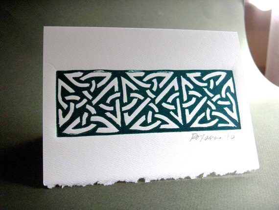 Celtic Knots Card in Green with White Envelope - Large