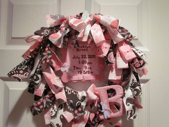 How to make a baby wreath for hospital door