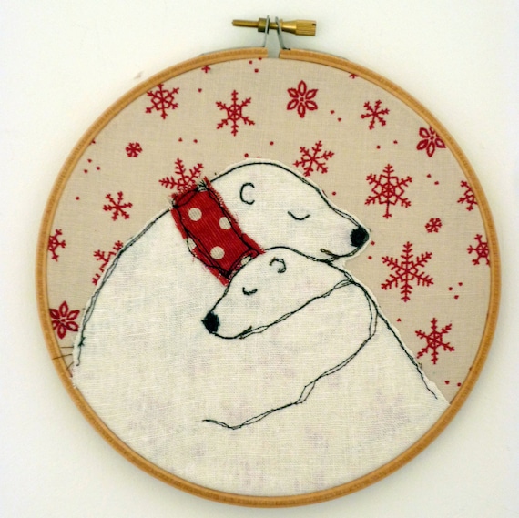 Embroidery Hoop 'Bear Hug' Polar Bears in Snowflakes