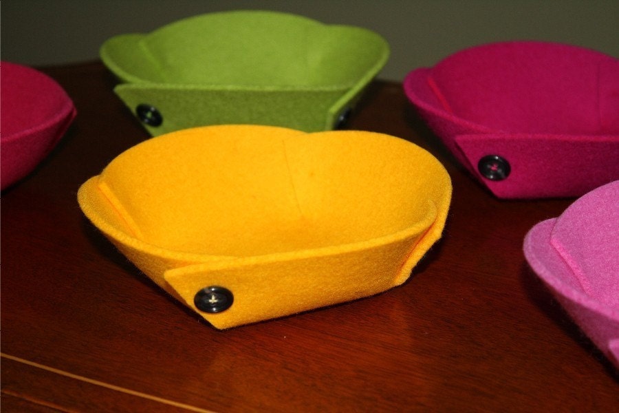 Petite Felt Bowl in Virgin Merino Wool Felt