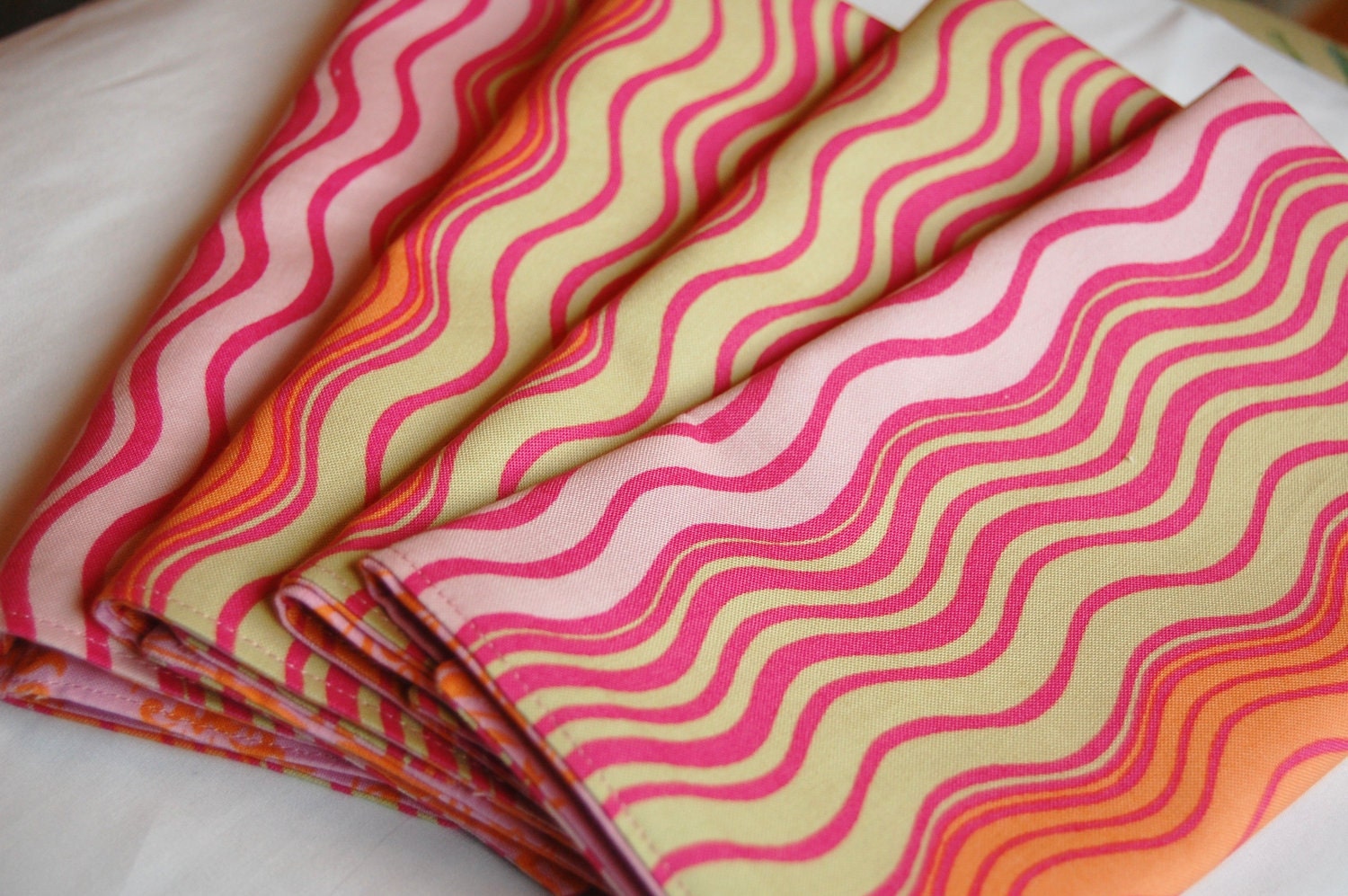 REVERSIBLE Pink Orange Fabric Napkins, Amy Butler Ripple Stripe, Park Fountains, Eco Friendly Cloth, Reusable, Set of 4, Lunch, Dinner