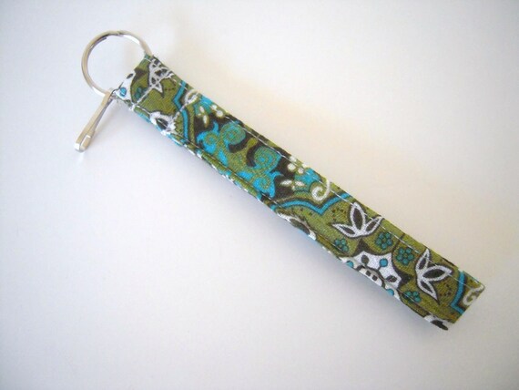 Keychain/Green Flower/Around 7"