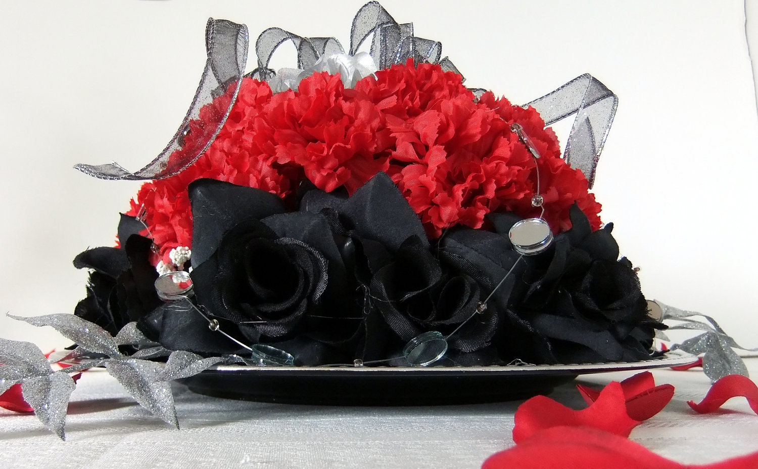 Velvety Red and Midnight Black Roses Centerpiece for Wedding