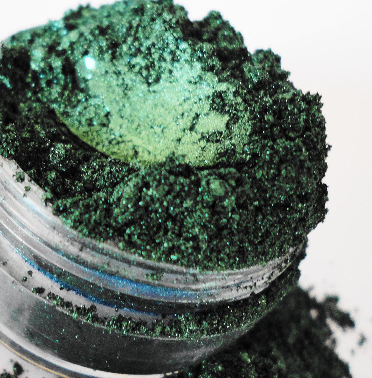 Poison Mineral Eye Shadow