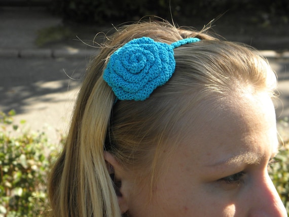 Flower Headband in Blue - Crochet