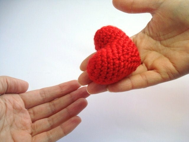 Red Crochet Heart - Gift Idea or Wedding Favour