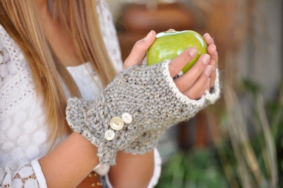 Grey mixed vintage buttons fingerless gloves