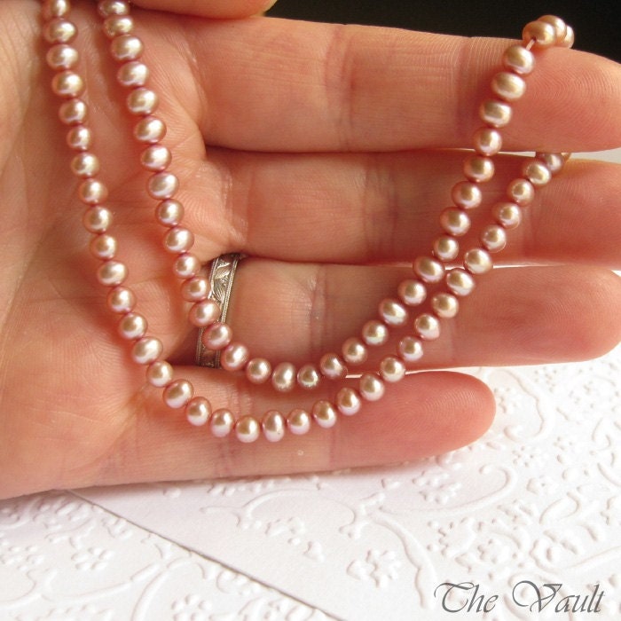 Freshwater pearls in pink, 4-5mm potato, 16 inch strand