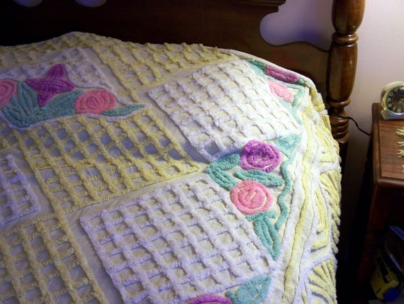 Vintage Chenille Bedspread Yellow with Blue Basket Pink Roses Full Size