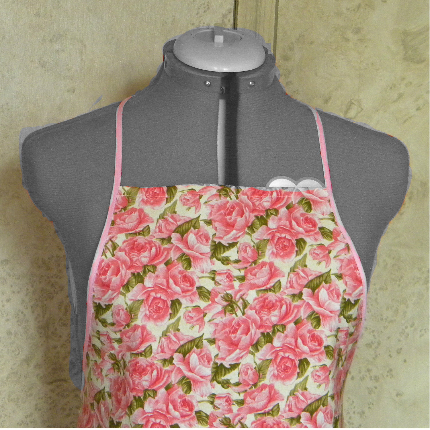 Pink Roses Apron, adult one size fits all