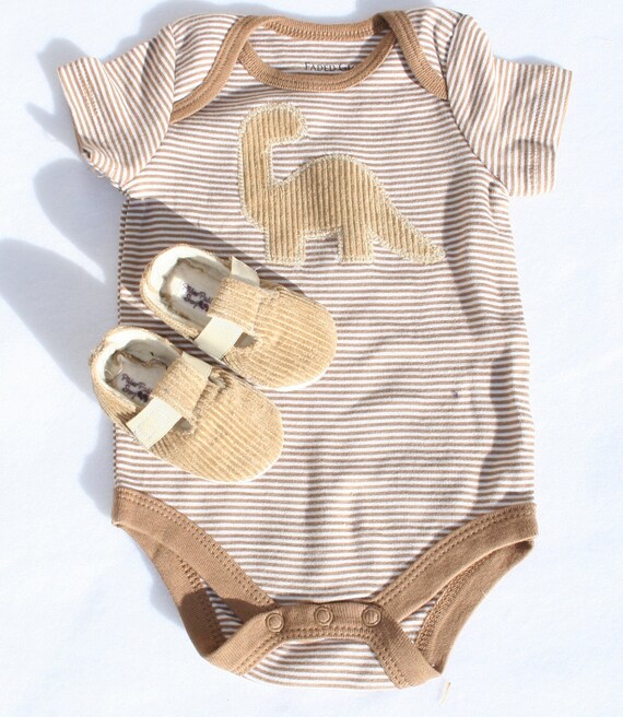 CARAMEL-Tan Corduroy Baby Boy Booties