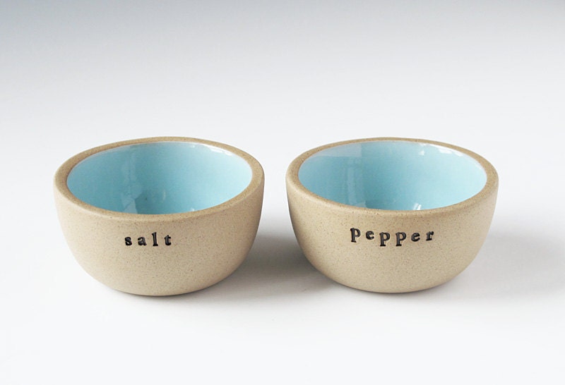 salt and pepper bowls. (pacific blue)