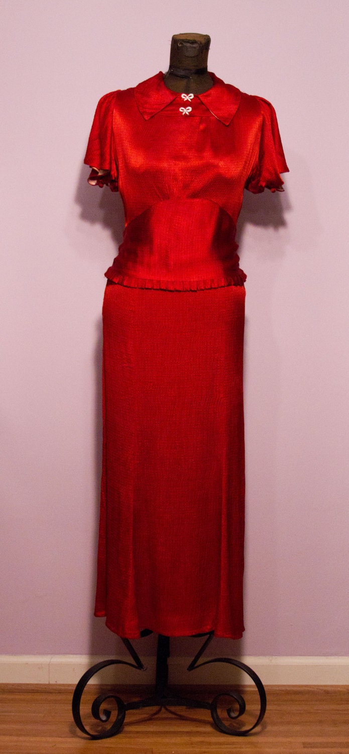 1930's Fall Rust Crinkle Silk Gown With Rhinestone Details