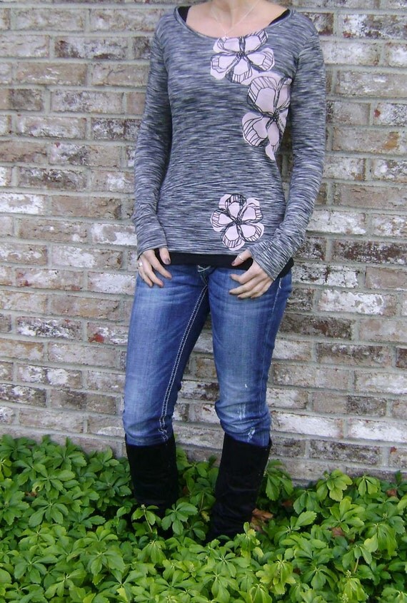 New - S, M, L, XL   Patterned Petals on Striae Long Sleeved Tee