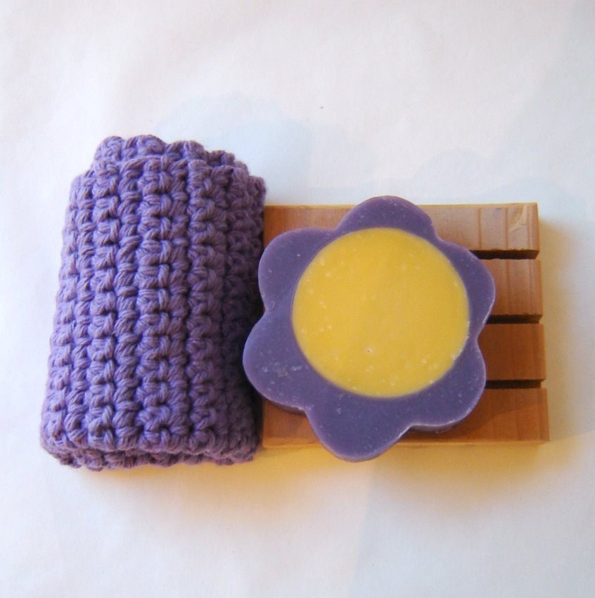 Girls Gift Set : Soap Cloth and Deck Flower Power Purple Yellow