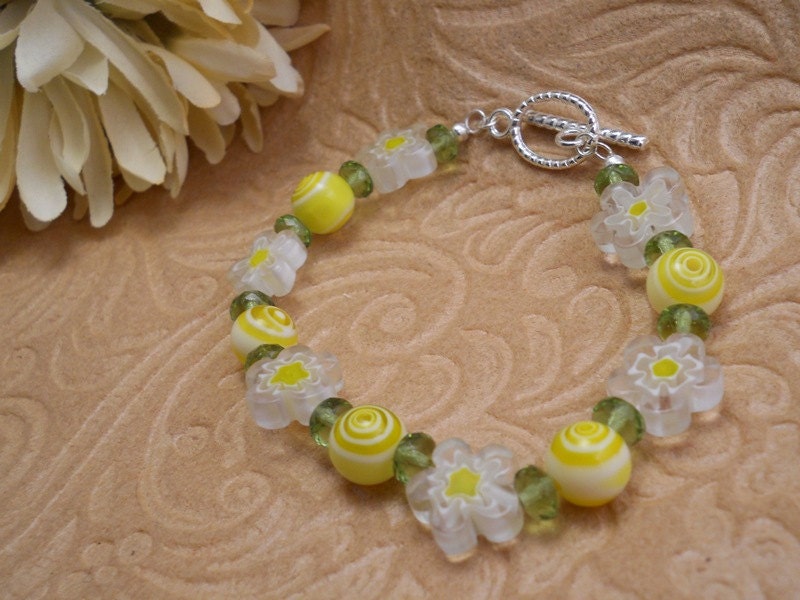 White and Yellow Floral Bracelet