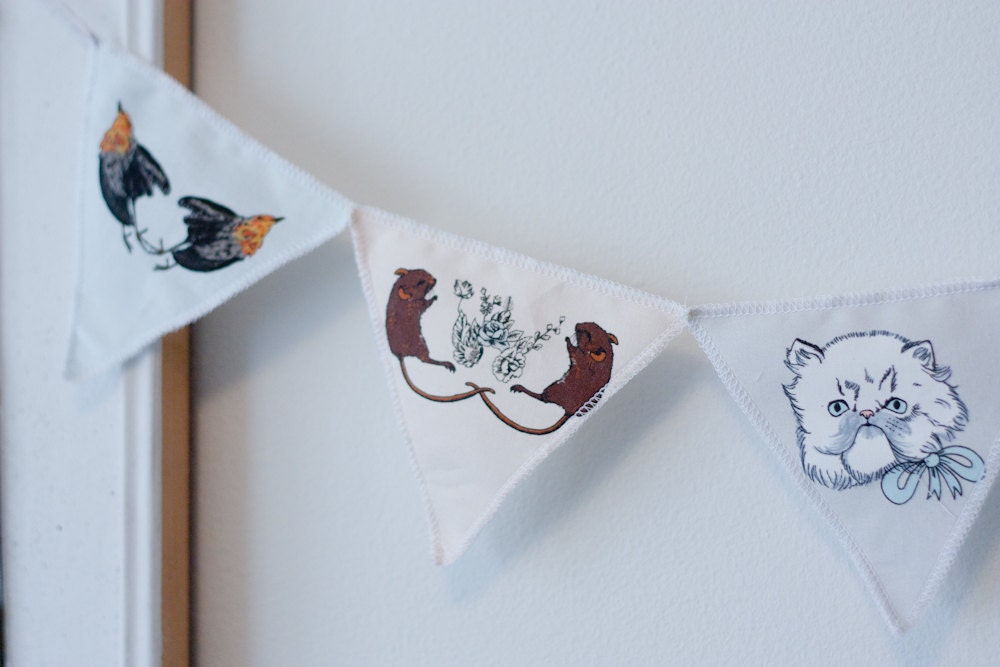 printed cotton bunting - persians and prey