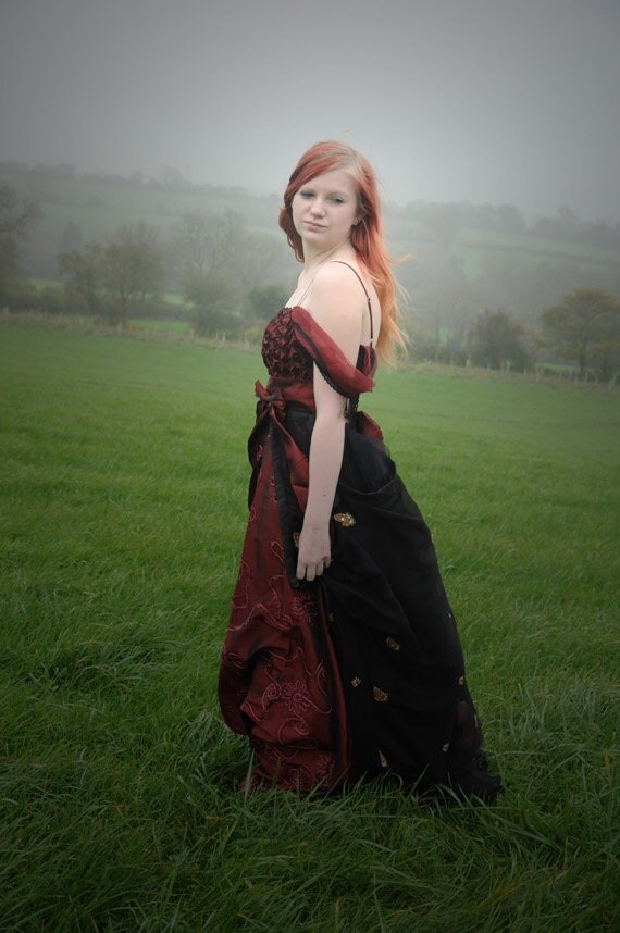 Fairytale Steampunk dress gothic wedding dress ball gown Valentines Day 