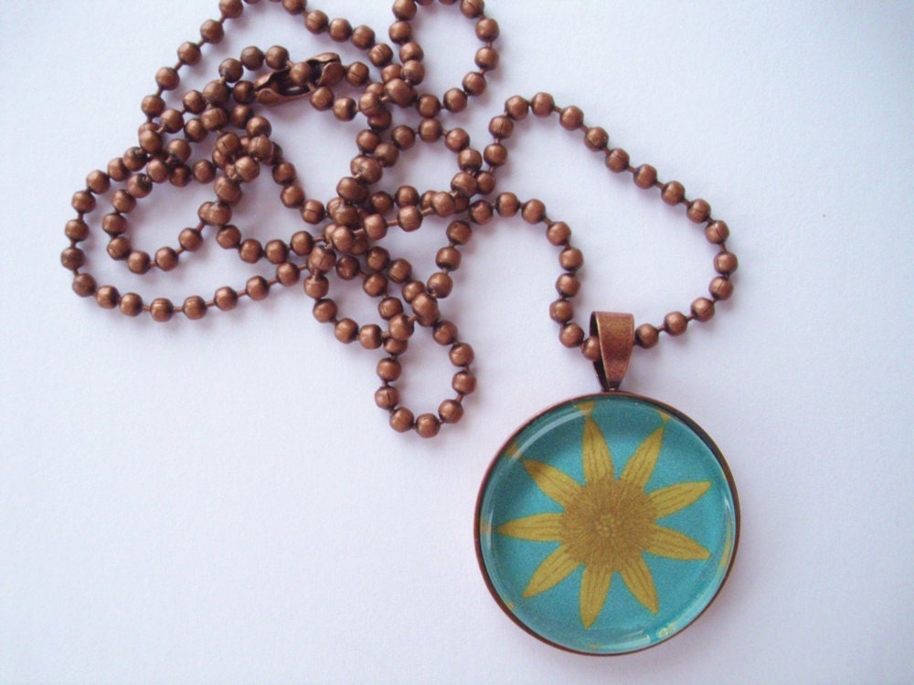 Sunflower Glass Tile Pendant, Vintage Floral Pendant, Vintage Sunflower - chain included