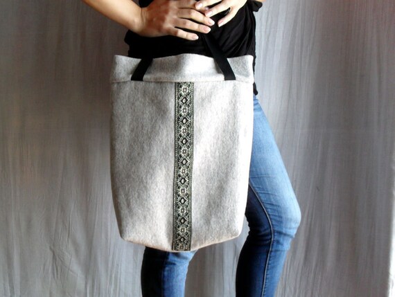 Beige felt tote bag with vintage trim - One of a Kind