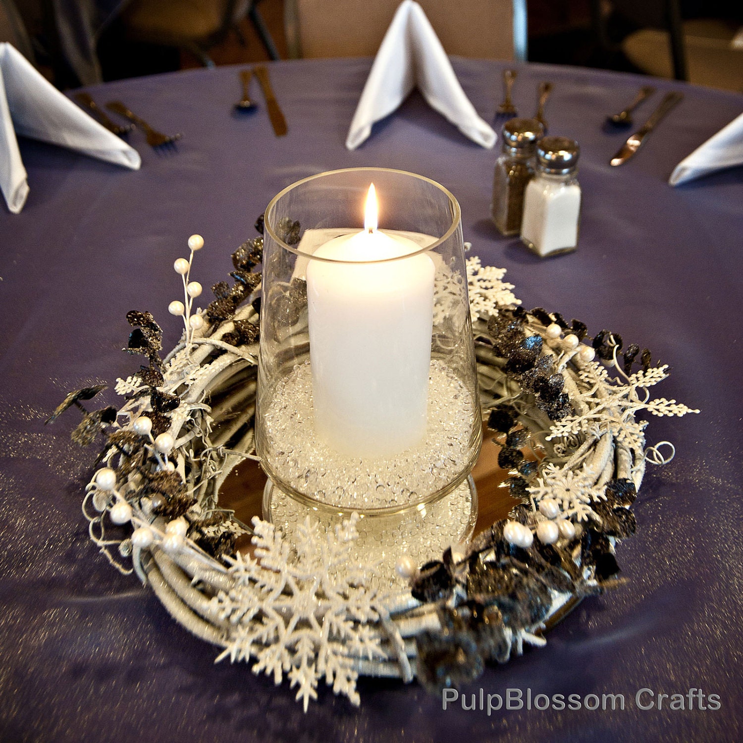 10 Winter Wedding Centerpieces