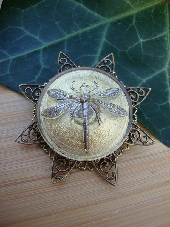 Gold Glass Button Dragonfly Pin/Pendant Preview 1