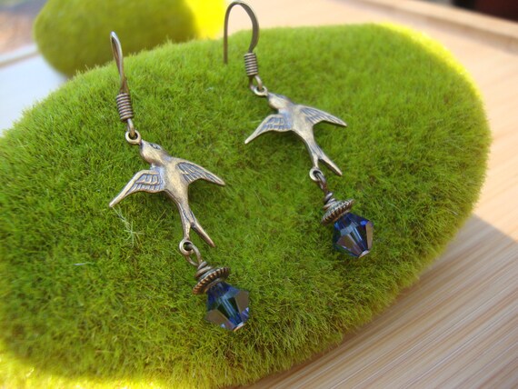 Sapphire Birds Of A Feather Earrings Preview 1