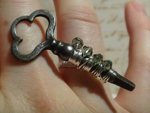 ORIGINAL DESIGN Vintage,Steampunk Skeleton Key Ring, Vintage, Skeleton Key Ring, Non tarnish Silver Plated with Green Swarovski Crystals