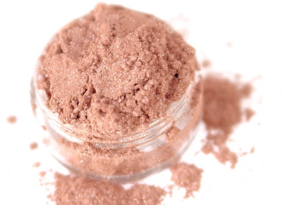 Ginger - Medium Peachy Apricot Vegan Mineral Eyeshadow - Handcrafted Makeup