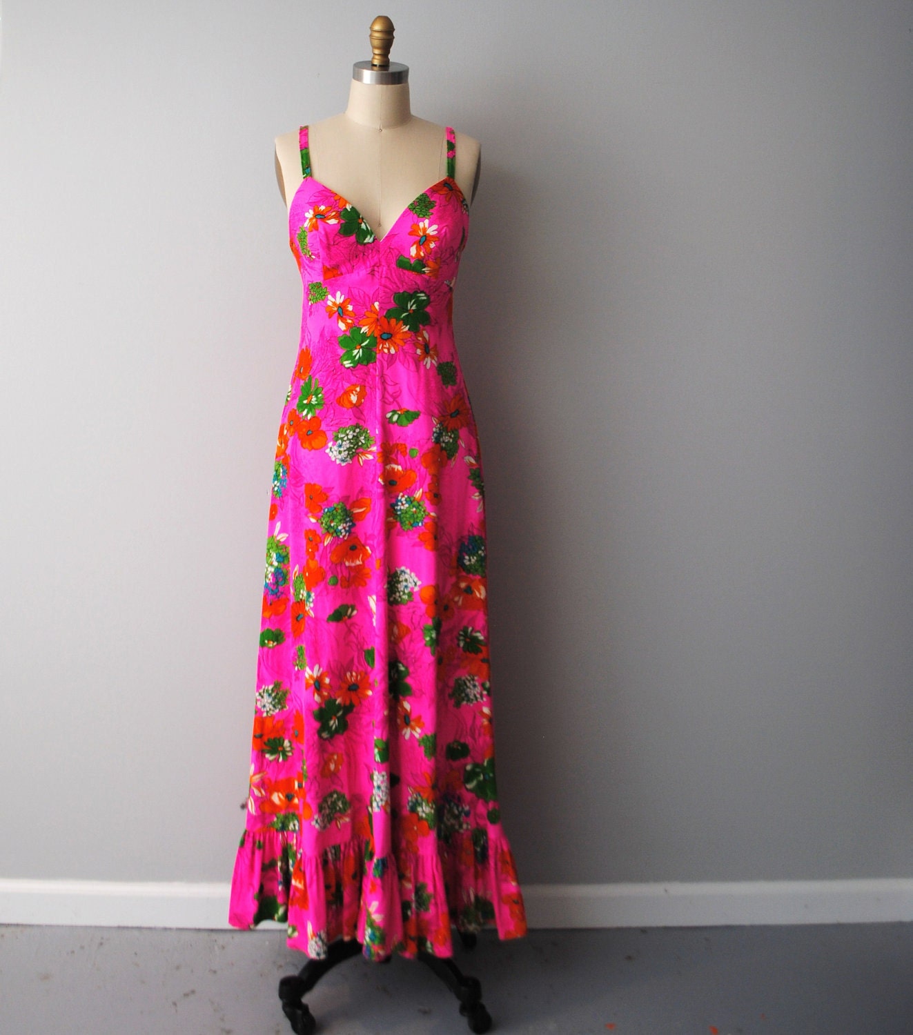 V i n t a g e Maxi Floral Pink DRESS size aprox 6/8