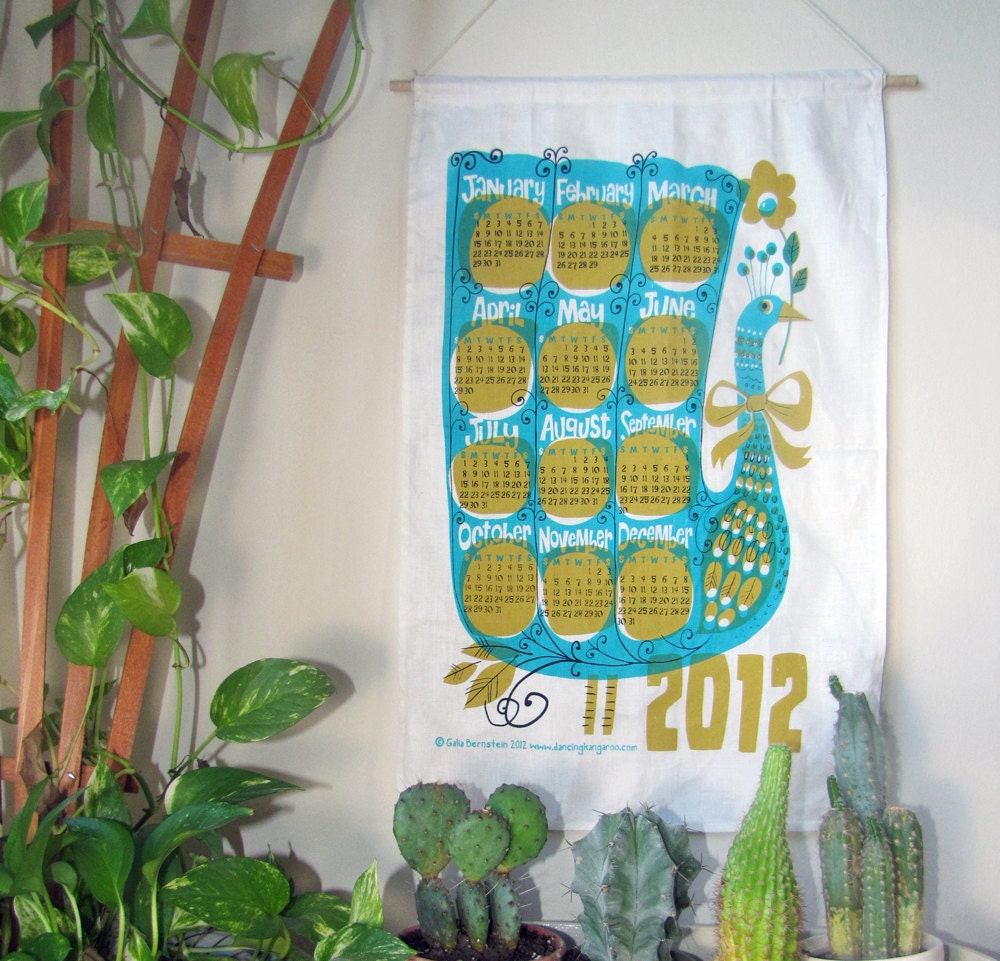 2012 peacock tea towel calendar