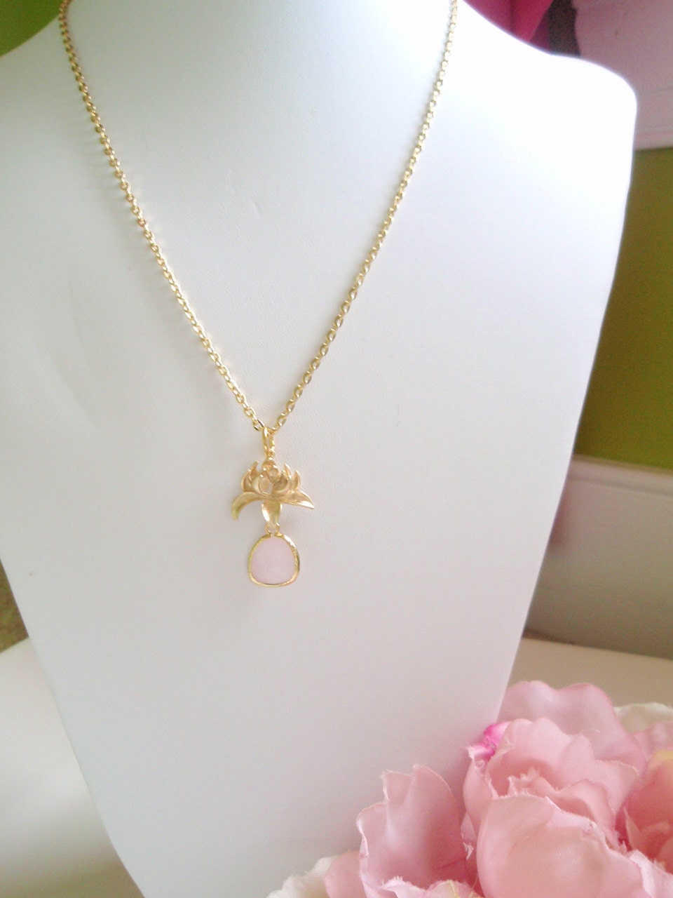 LAYLA - Gold Dahlia Flower Soft Pink Necklace