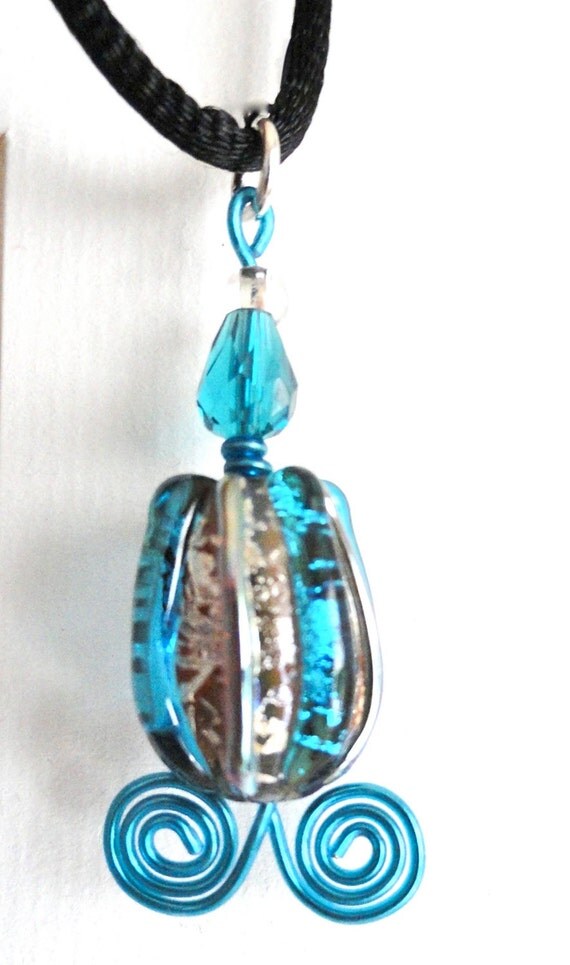 Tulip in Turquoise & Silver Flower Shaped Lampwork Bead Necklace