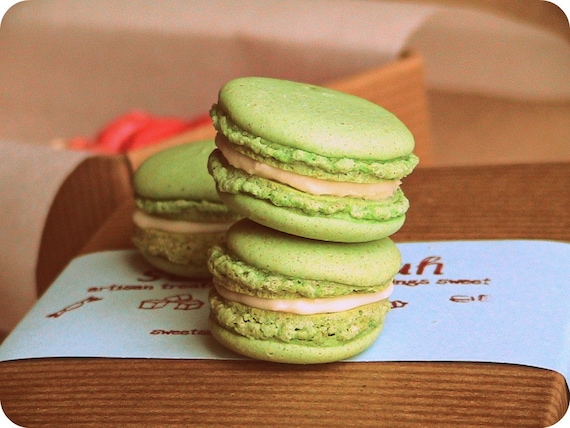 Lime Coconut French Macarons (12 count)
