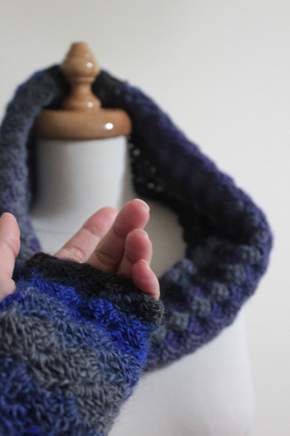Spring Fashion Infinity Cowl Mittens Gloves, Lace Fashion Blue Purple Colorful Dark Cobalt Blue Winter Fall Trend - Holiday Fashion