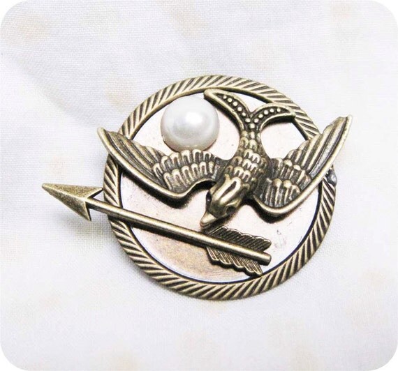 Hunger Games Inspired Mockingjay,Arrow with Peeta's Pearl brooch