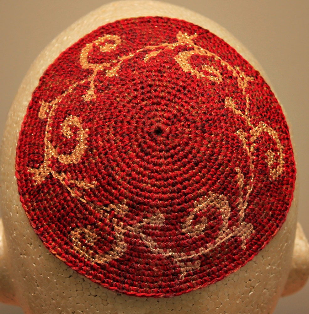 Red Variegated Kippah / Yarmulke With Gold Vine Pattern