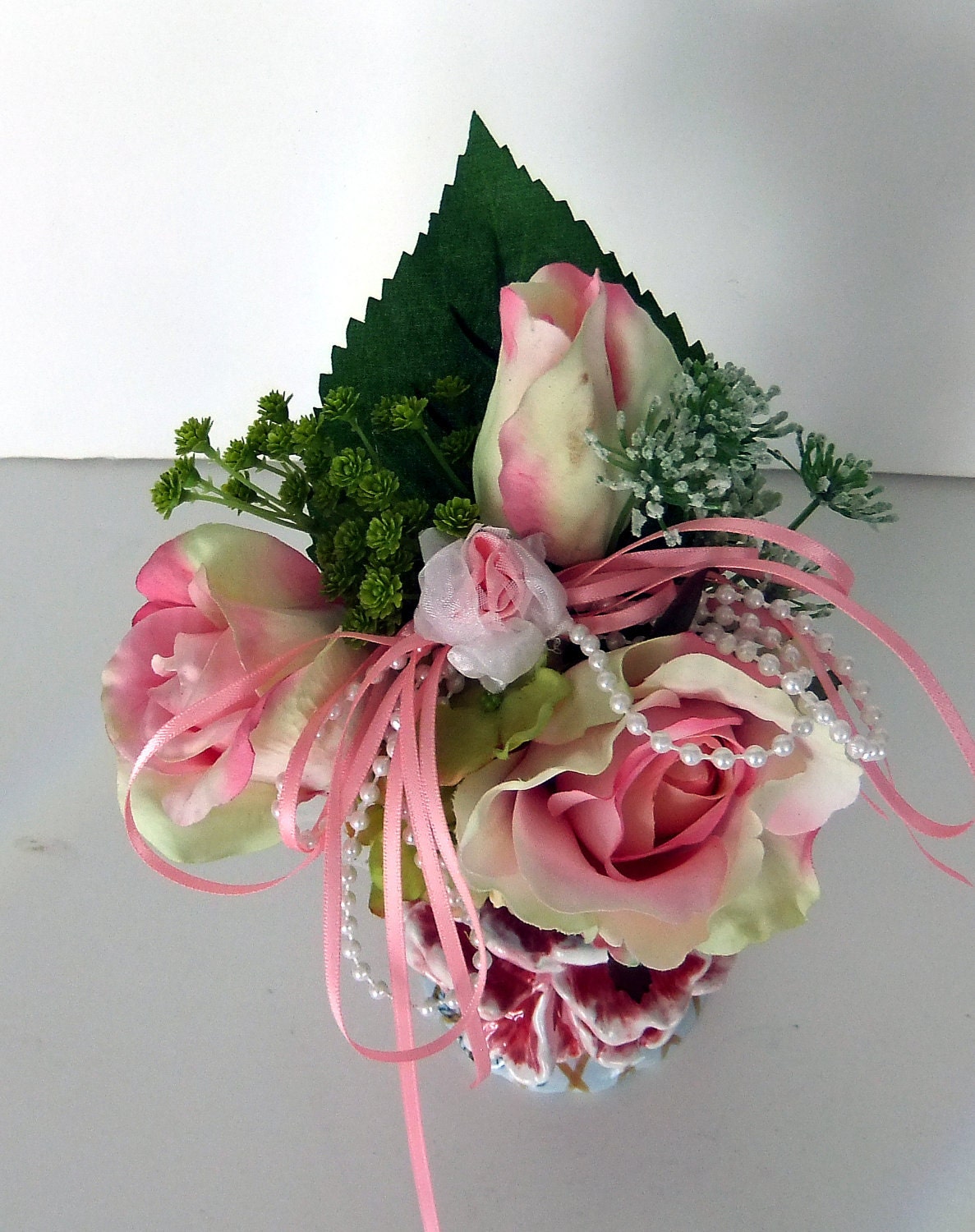 Shabby Chic Mini Rose Bouquet and Vase