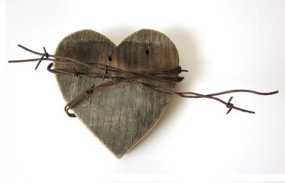 Old Heart barn wood sign rusty barbed wire Shy Wild Heart wedding decor 