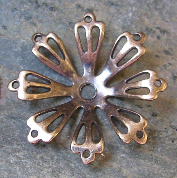 Flower Metal stamping embellishments Cold Connections Antiqued Brass 1352 - 6 pieces