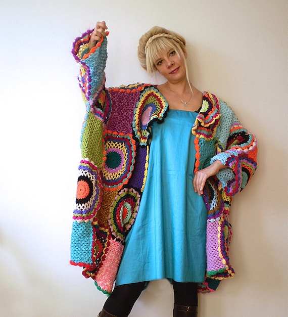 Plus Size Women's Cardigan Sweater with Crochet Circles