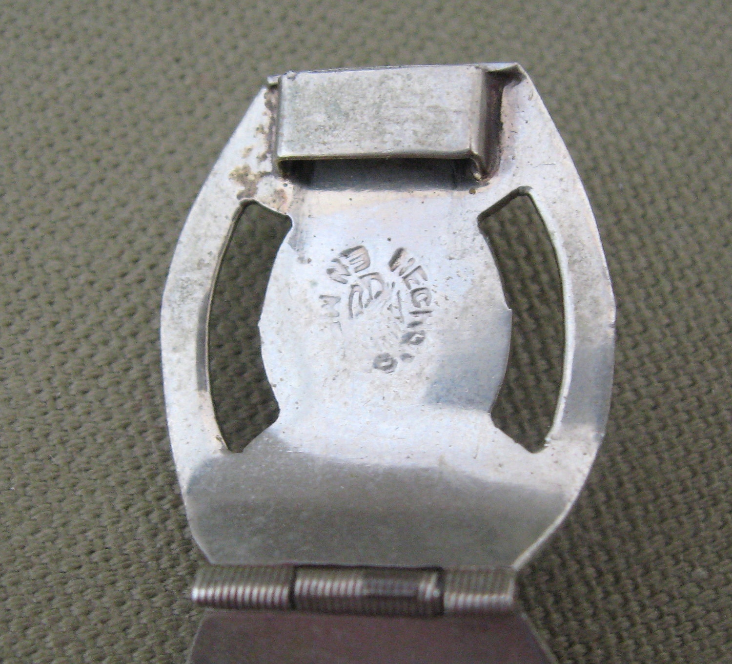 Sterling Hencho Mexico Bracelet Signed EN Cats Eye Stone