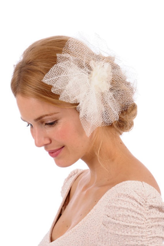 224 WINTER silk mesh lace flower bridal veil hair fascinator 