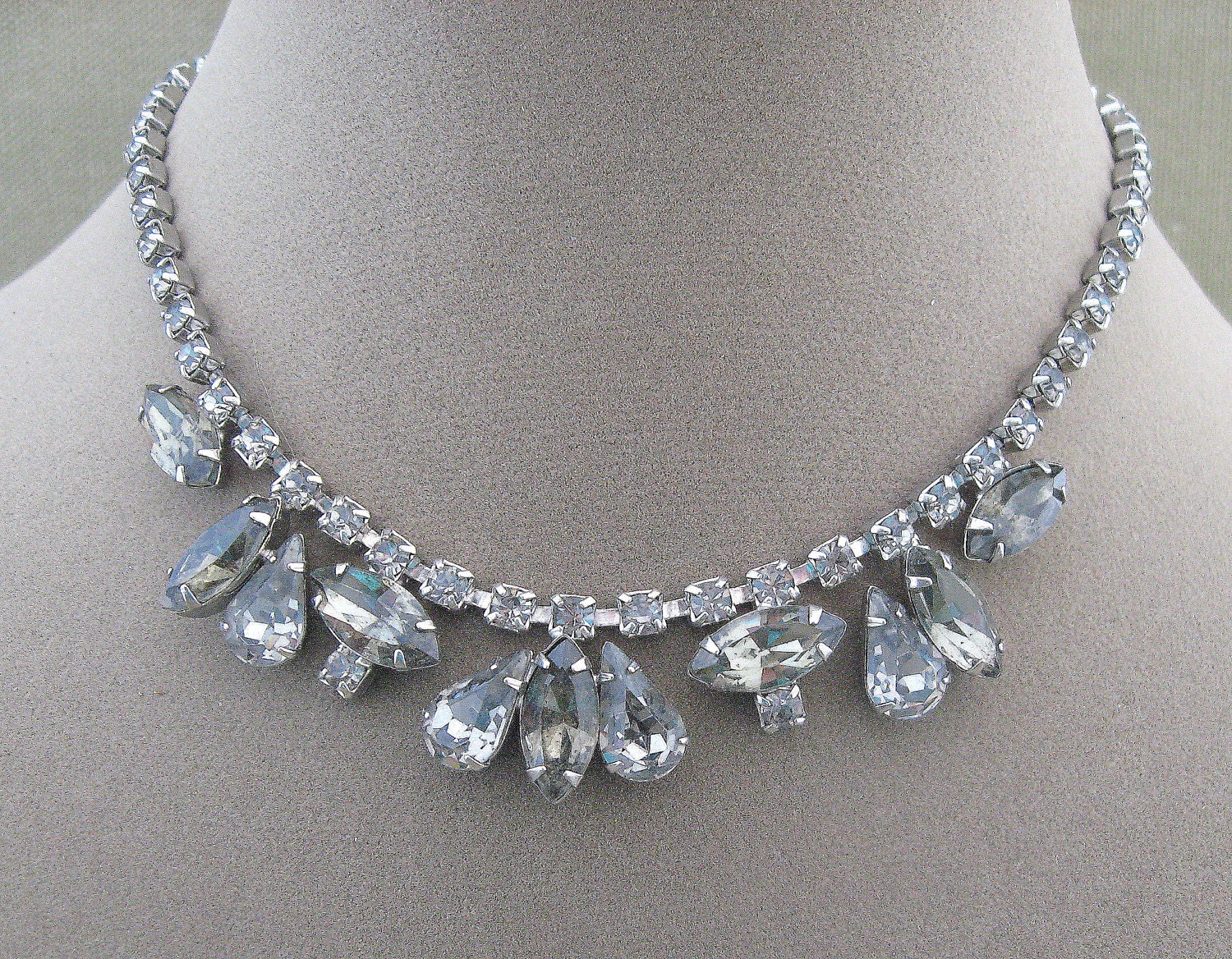 Weiss Signed Smoke Rhinestone Necklace Vintage Choker