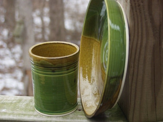 Lucky Shamrock, Green, Luncheon Dinnerware Set-Tumbler, Salad Bowl, set of 2