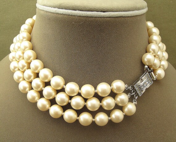 Designer Signed E. Pearl Layered Bead Vintage Necklace
