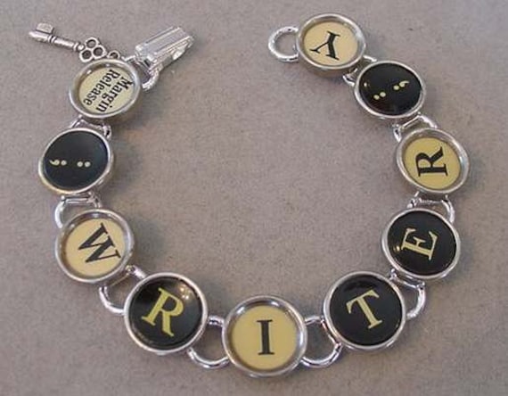 Vintage Typewriter key Bracelet - Spells WRITER - Typewriter key jewelry