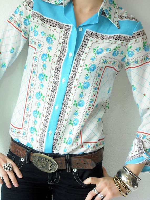 70's Vintage Handkerchief Bandana SCARF PRINT Blouse Button Up Floral White Blue and Clay