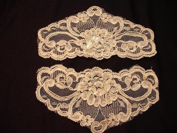 Vintage Ivory Beaded and Sequined Wedding Appliques - 1 Pair (R)